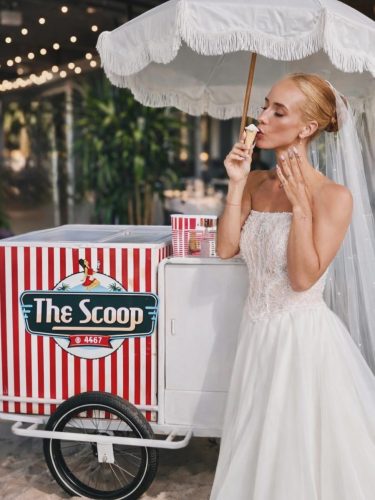 THE SCOOP @4567