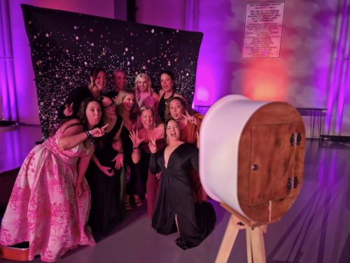 SHUTTERBUG PHOTOBOOTH